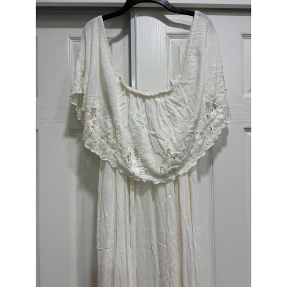 Fillyboo “Wonder Years” Maxi Dress Off White Embroidered Size Small - Picture 4 of 6